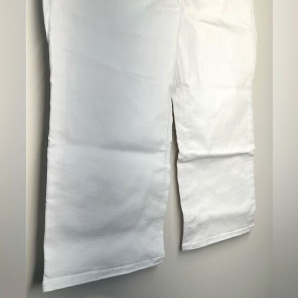 NWT NYDJ Joni capri Relaxed Optic White Women's sz 18 White Cool Embrace spring - Picture 15 of 16